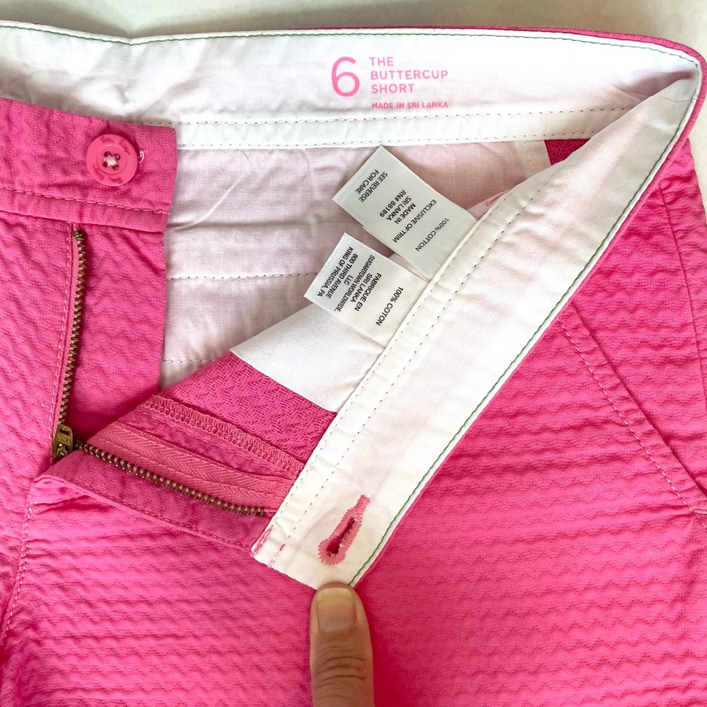 💕 Lilly Pulitzer 5” Jacquard Buttercup Scallop Hem Shorts in Aura Pink 💕 - Picture 12 of 15